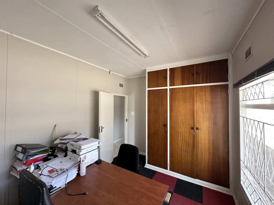 4 Bedroom Property for Sale in Southernwood Eastern Cape